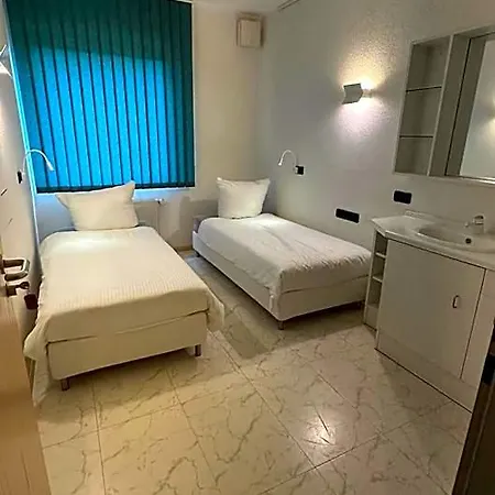 Smart&beautiful Express فندق